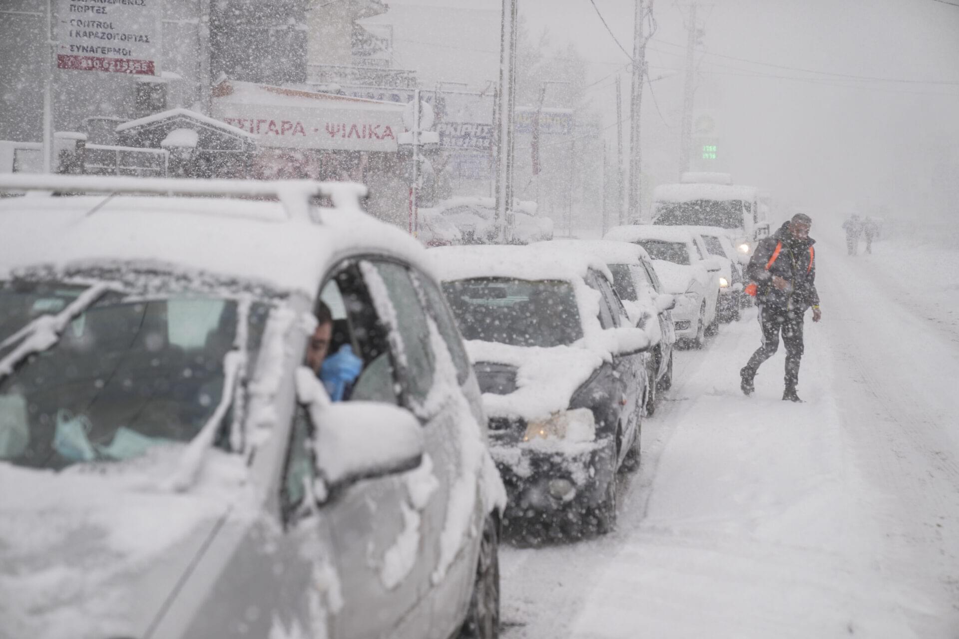 Οδήγηση στο χιόνι – Συχνές Ερωτήσεις (faq) - amortiser online - Χιόνι στην Αθήνα